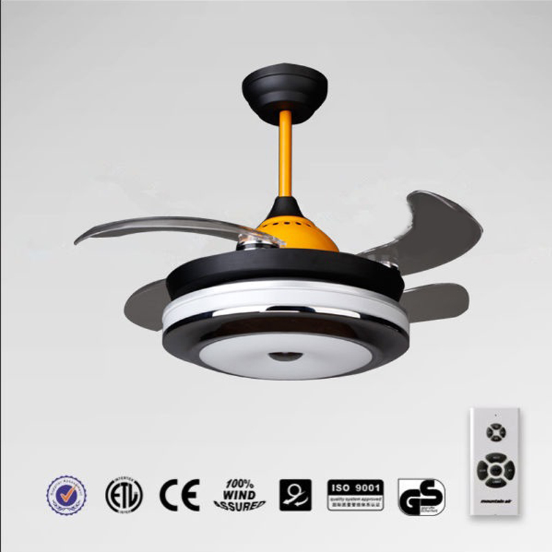 Quạt Trần Đèn Trang Trí Royal 9036